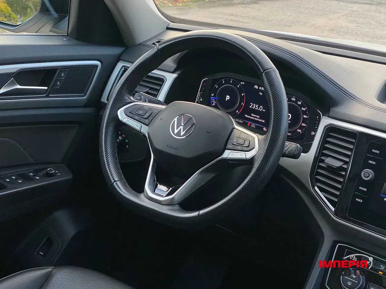 Volkswagen Atlas - фото 17