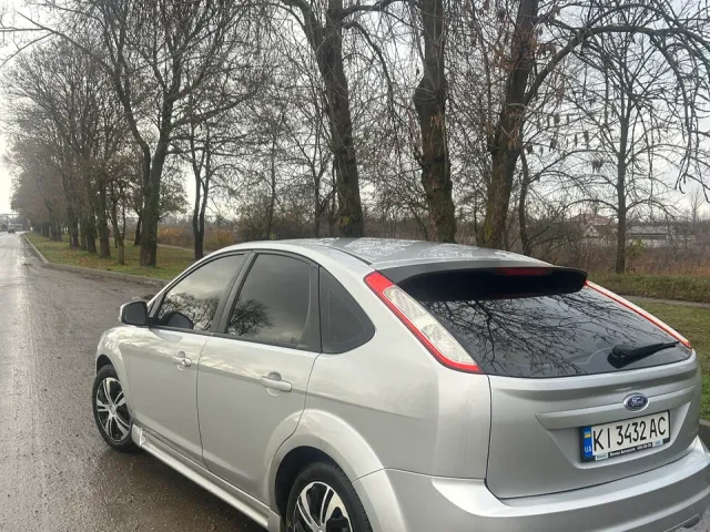 Ford Focus - фото 3