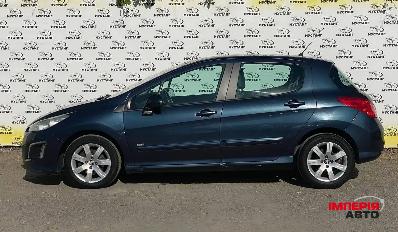 Peugeot 308 - фото 7