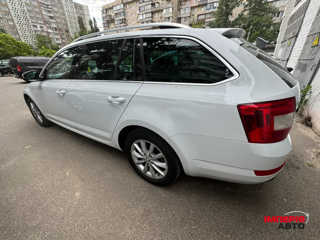 Skoda Octavia - фото 3
