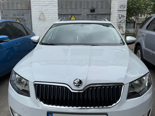 Skoda Octavia - фото 1