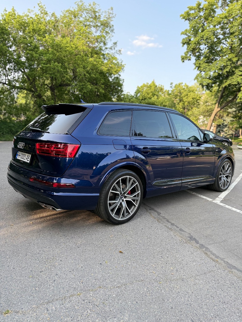 Audi SQ7 - фото 6