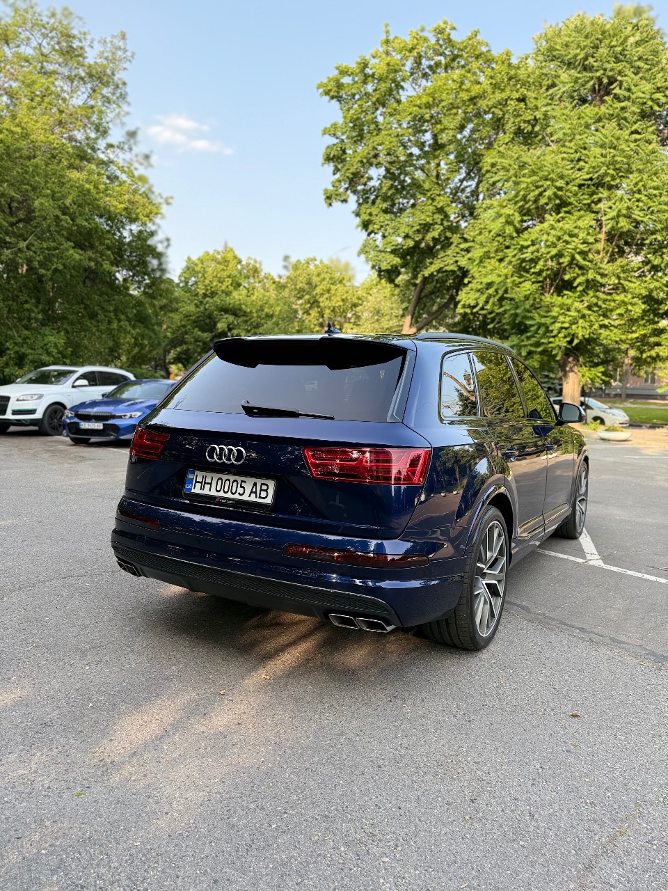 Audi SQ7 - фото 10