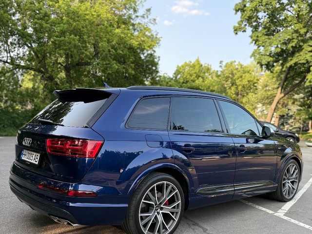 Audi SQ7 - фото 5