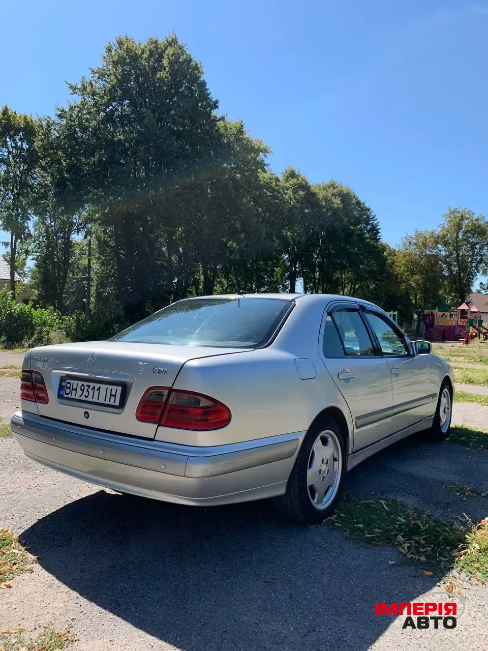 Mercedes-Benz E-Класс - фото 4