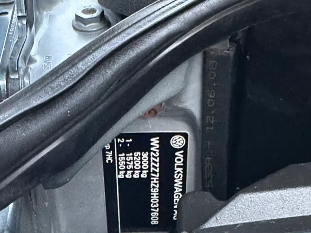 Volkswagen Transporter - фото 5