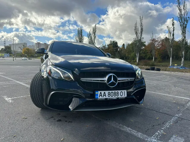 Mercedes-Benz E-Класс - фото 1
