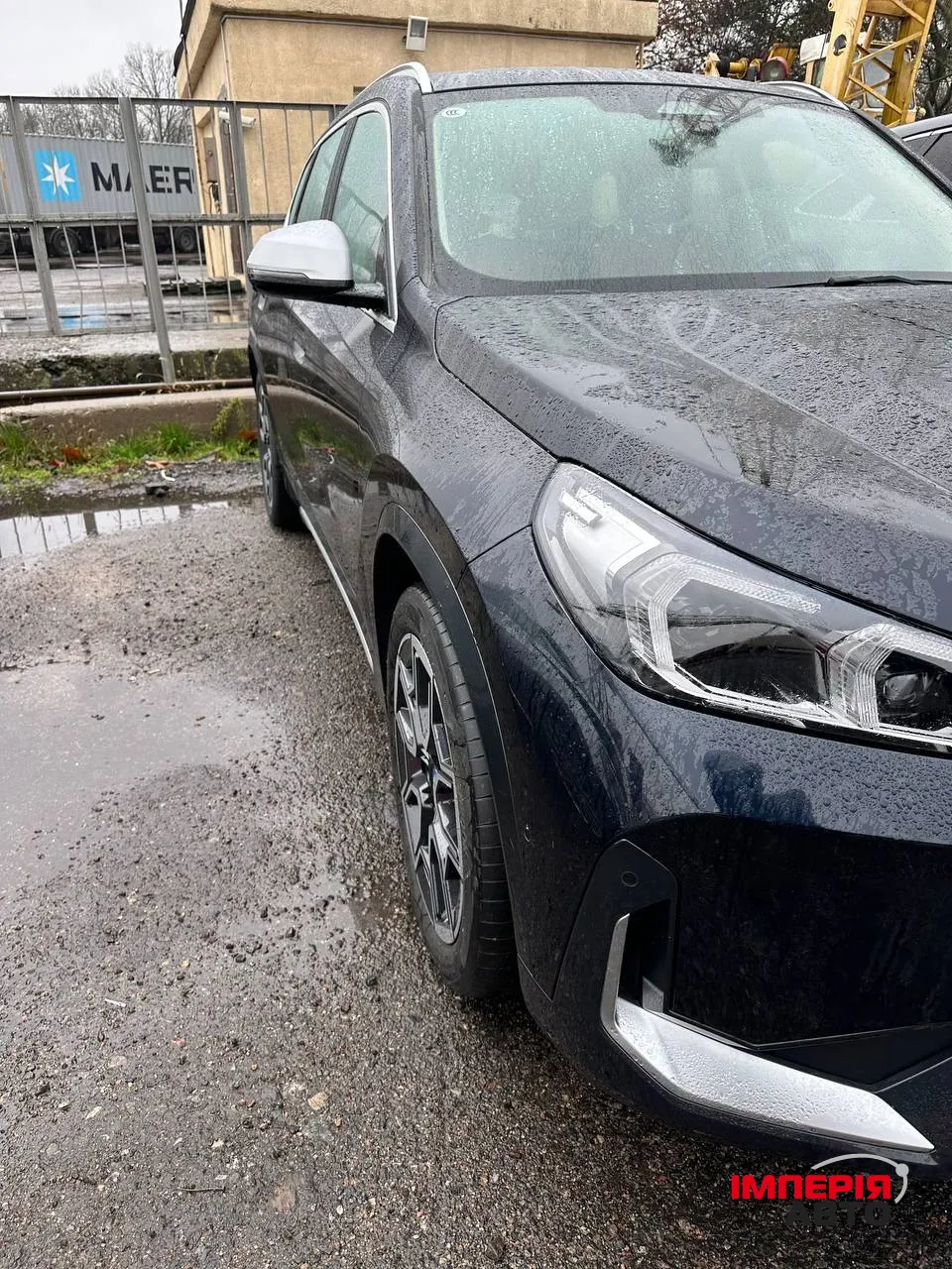 BMW iX1 - фото 4