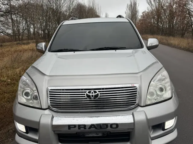 Toyota Land Cruiser Prado - фото 1