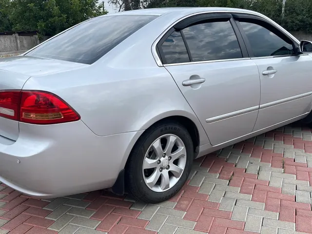 Kia Magentis - фото 2