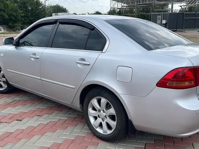 Kia Magentis - фото 4