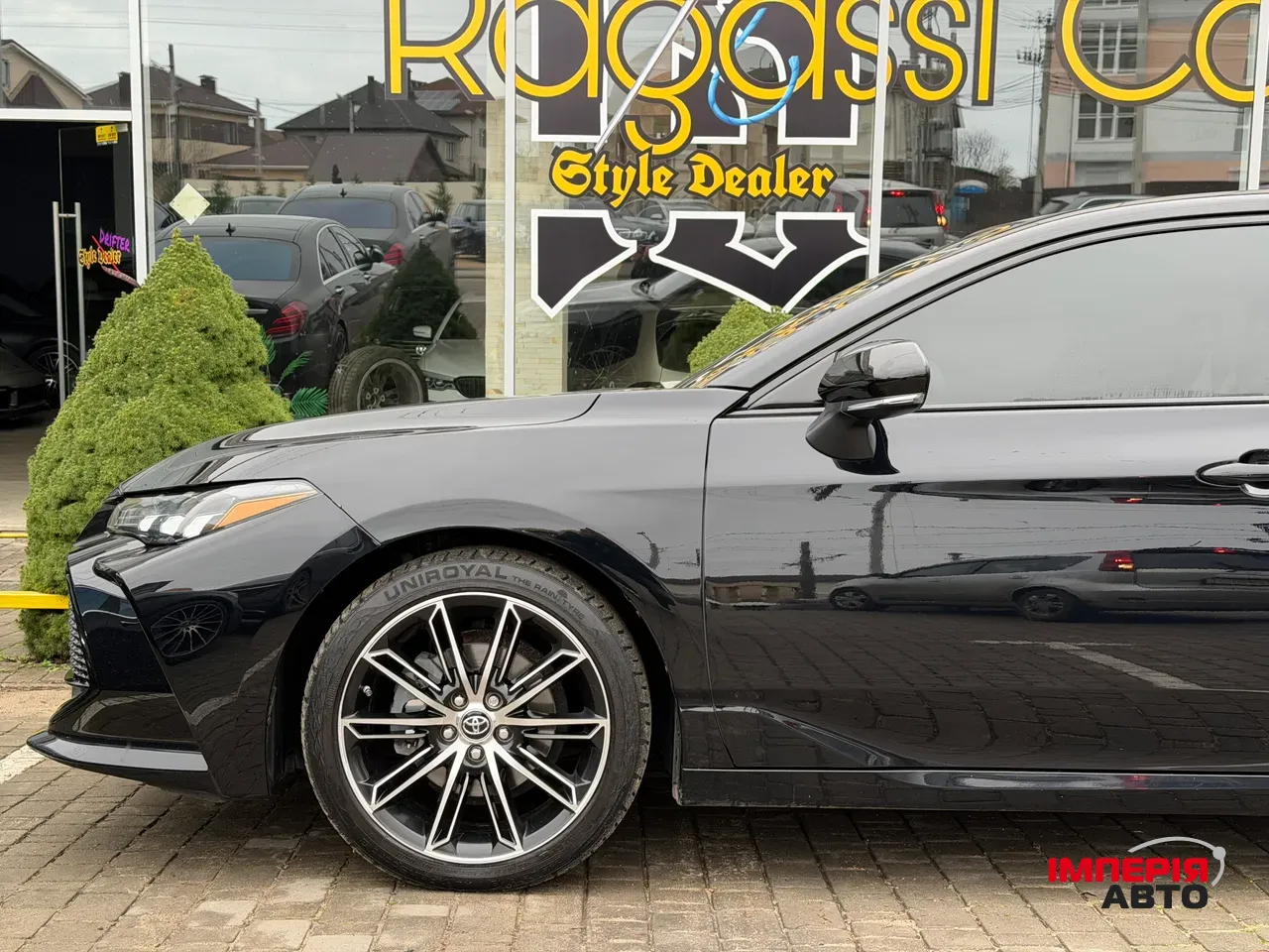 Toyota Avalon - фото 4