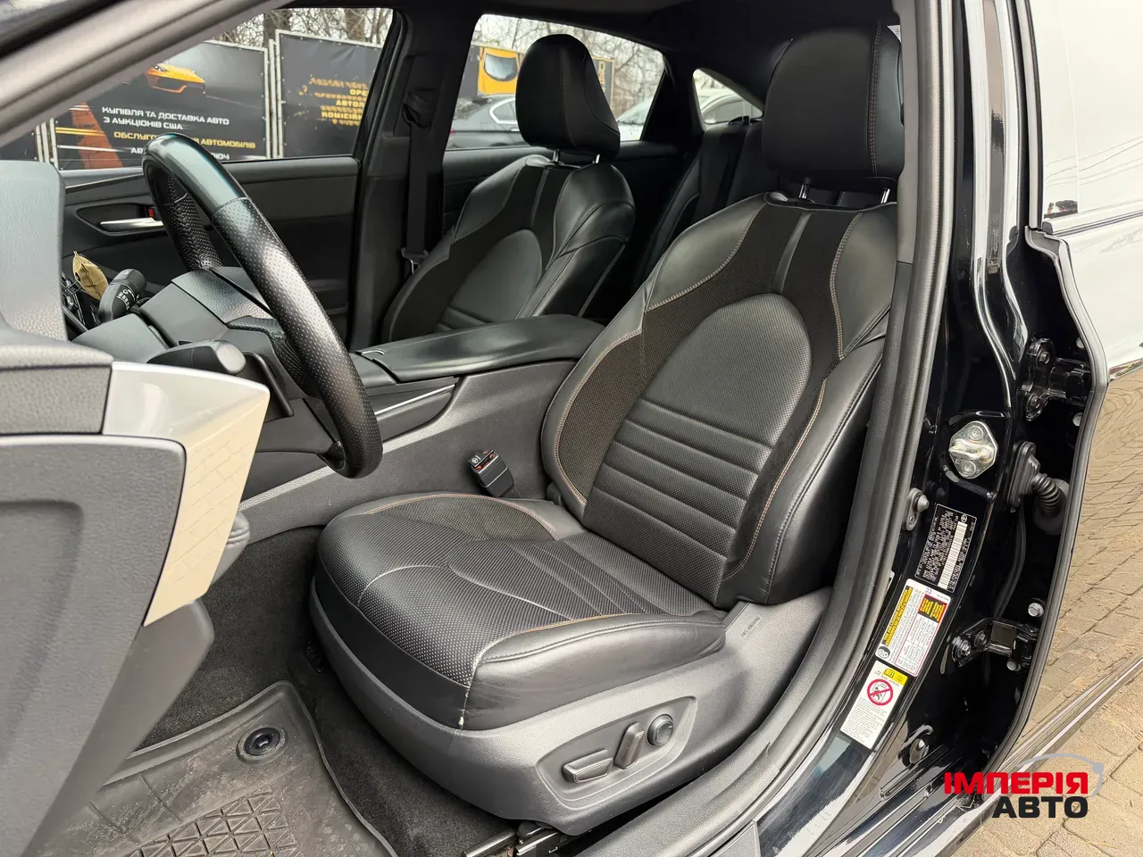 Toyota Avalon - фото 16