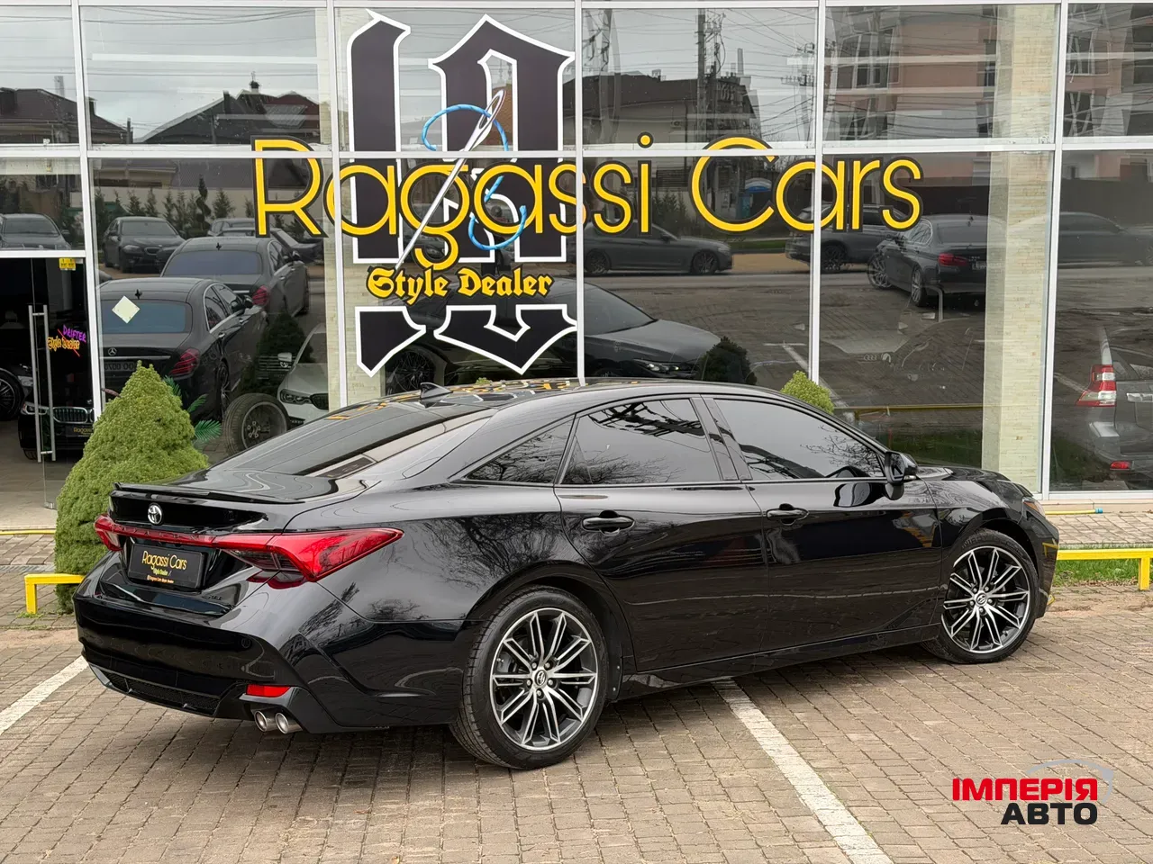 Toyota Avalon - фото 9