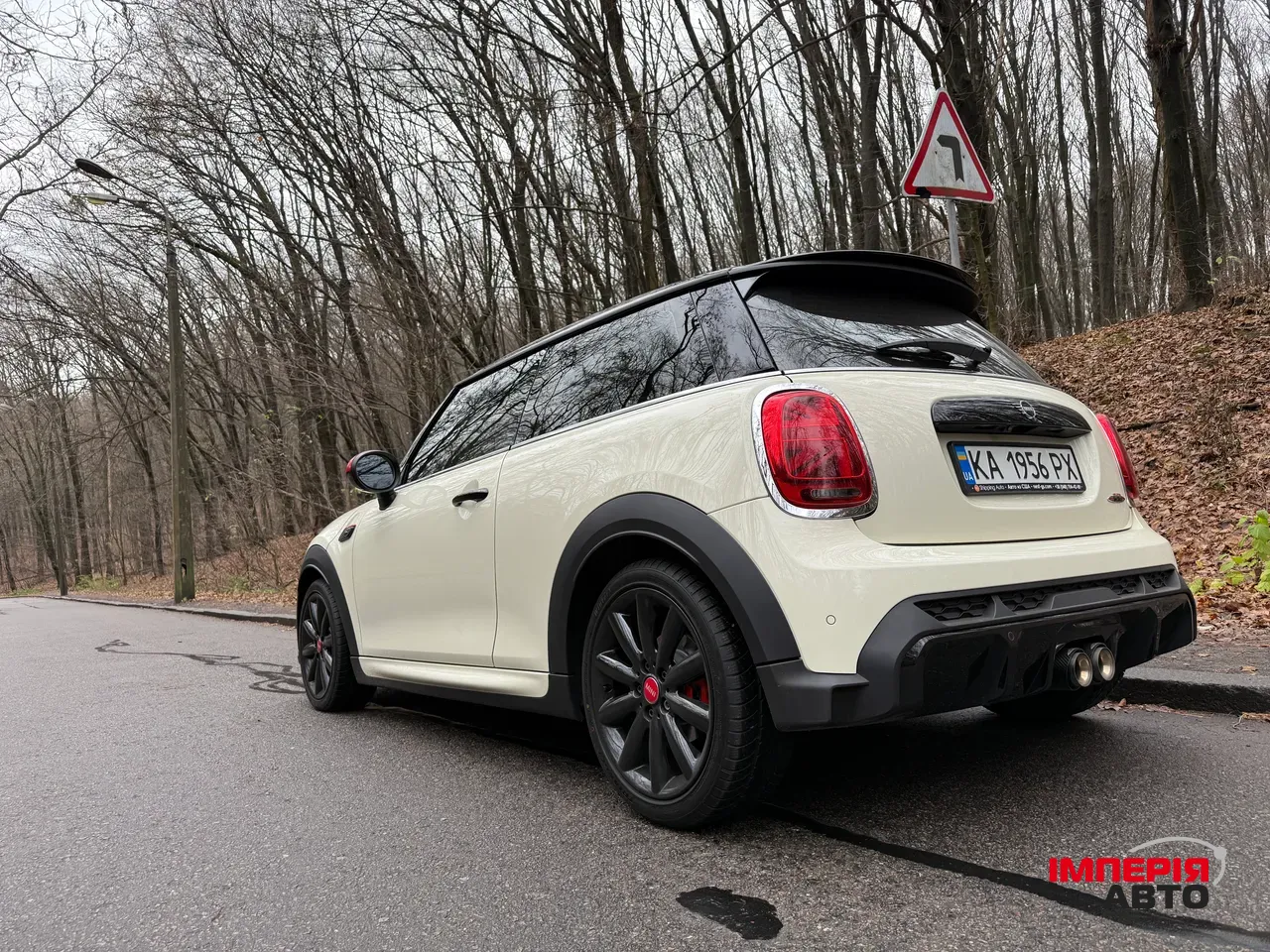 Mini Hatch - фото 16