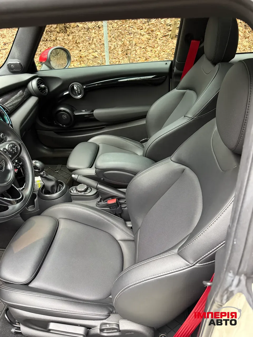 Mini Hatch - фото 3