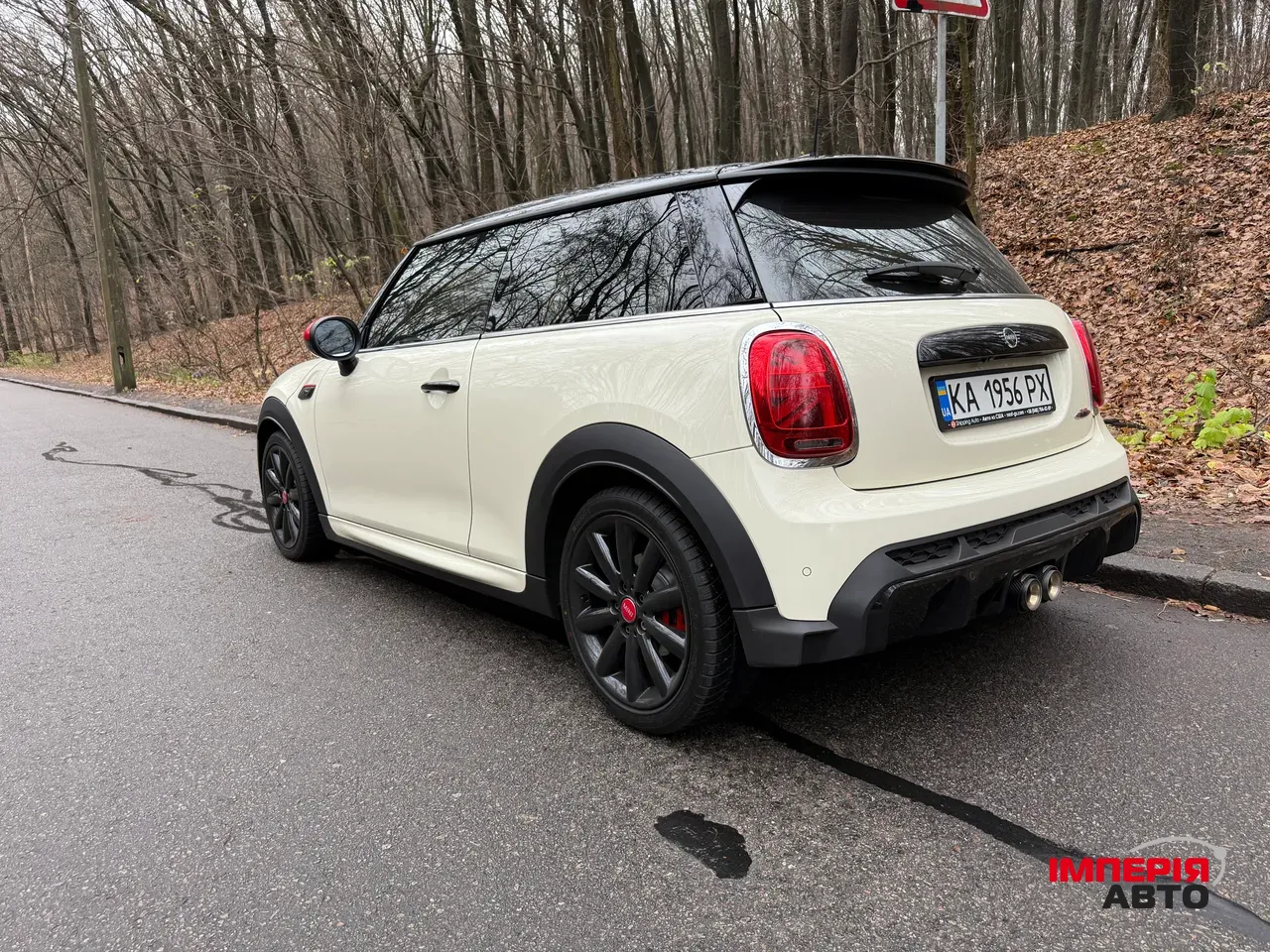 Mini Hatch - фото 17