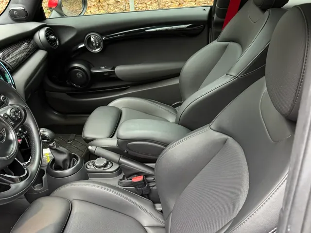 Mini Hatch - фото 3