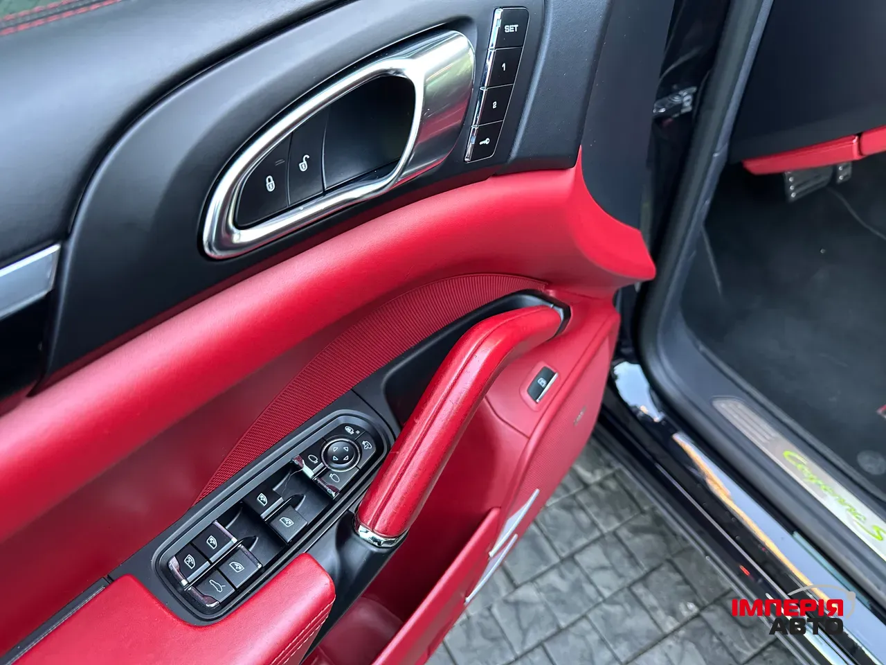 Porsche Cayenne - фото 24