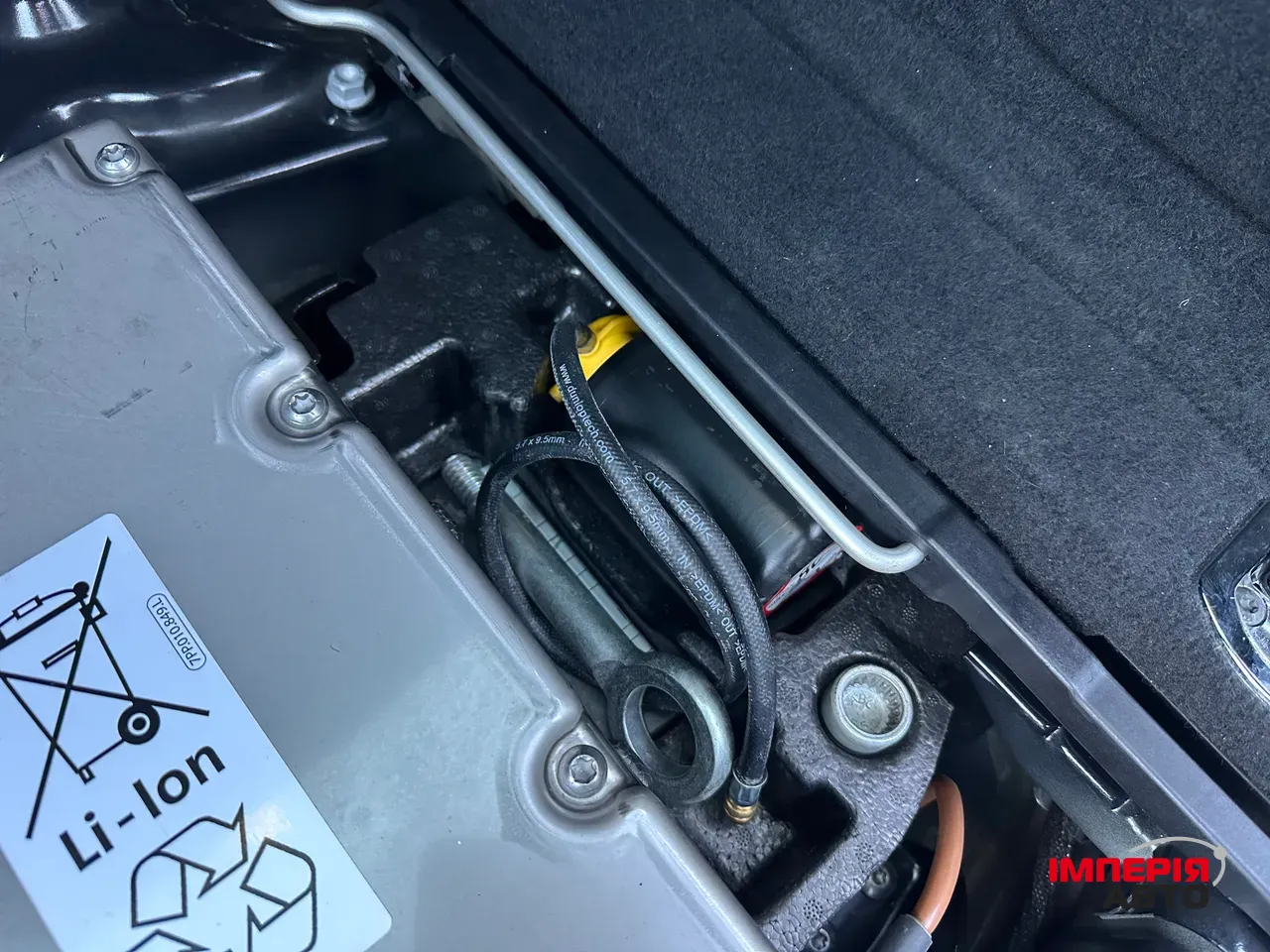 Porsche Cayenne - фото 10