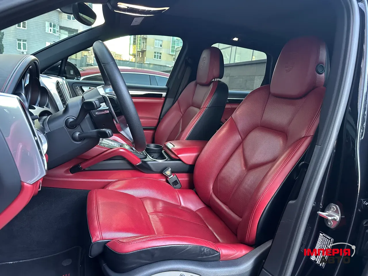 Porsche Cayenne - фото 25