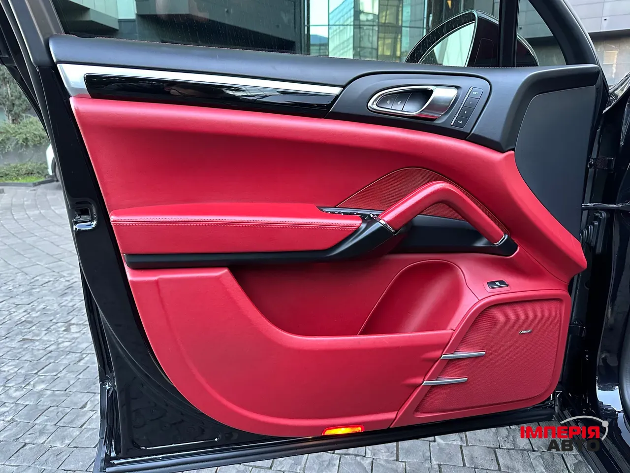 Porsche Cayenne - фото 22