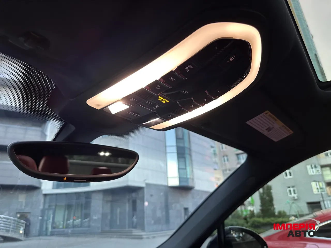 Porsche Cayenne - фото 28