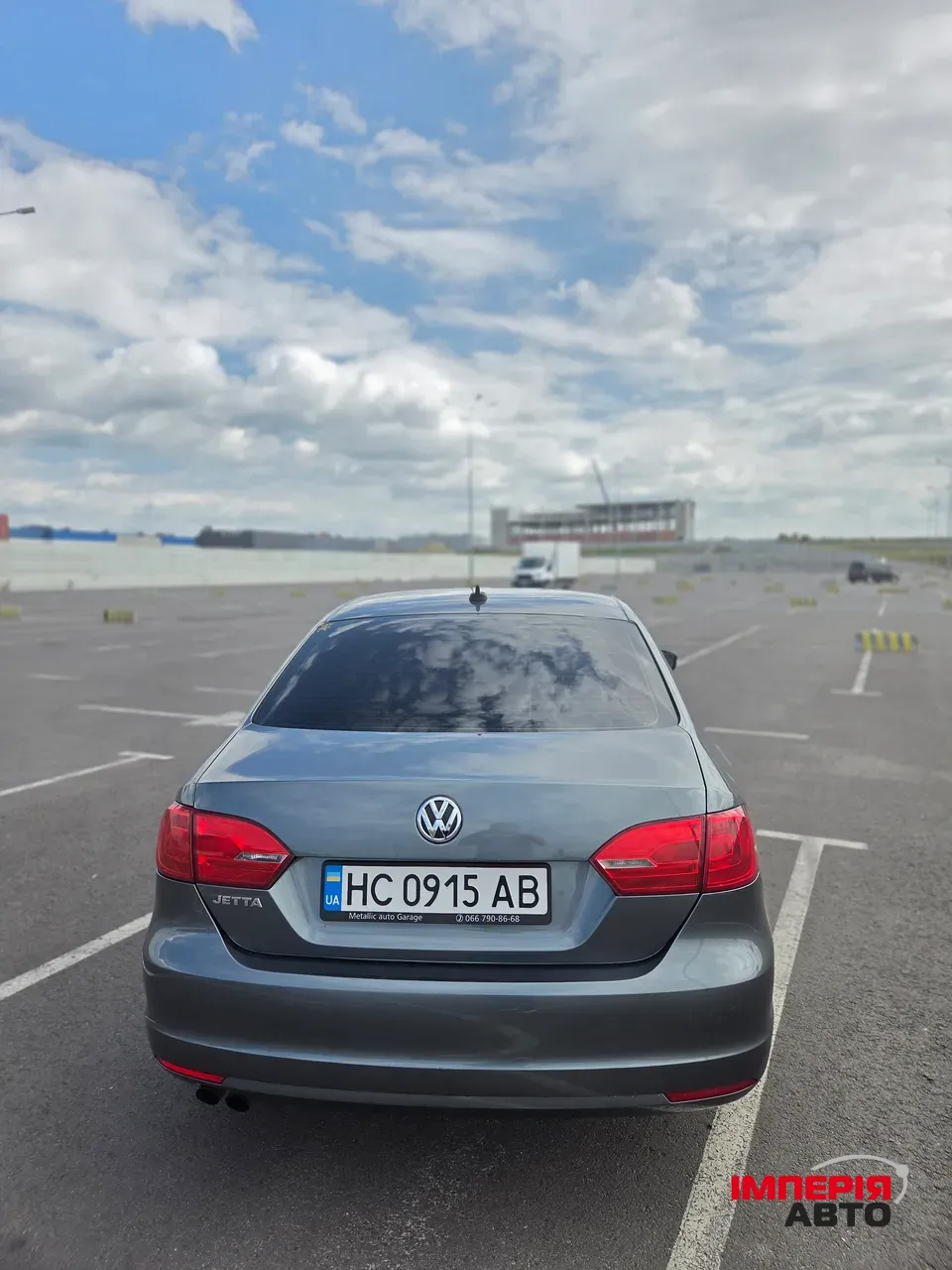 Volkswagen Jetta - фото 5