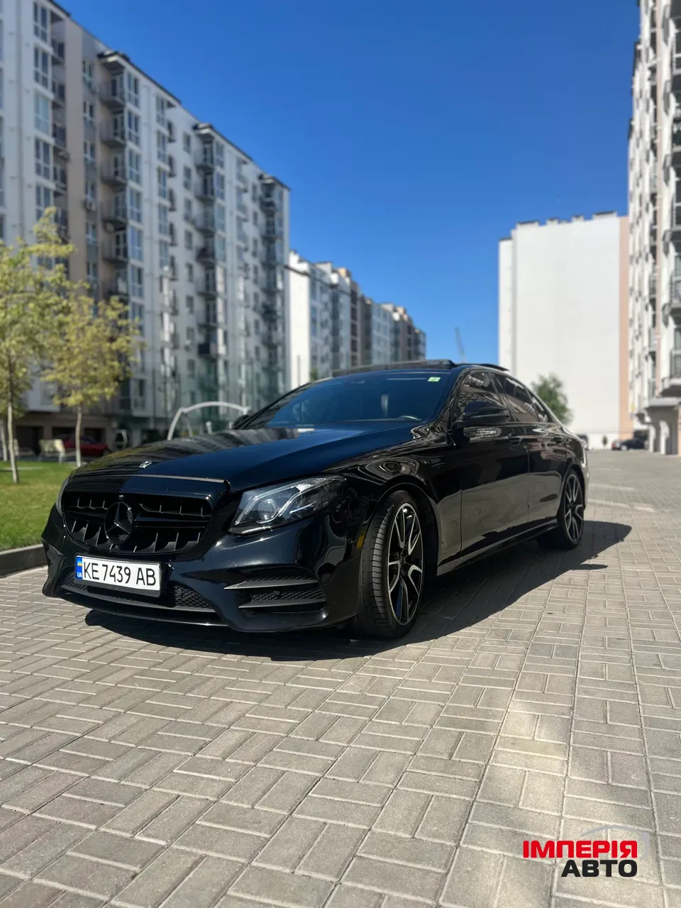 Mercedes-Benz AMG GT - фото 1