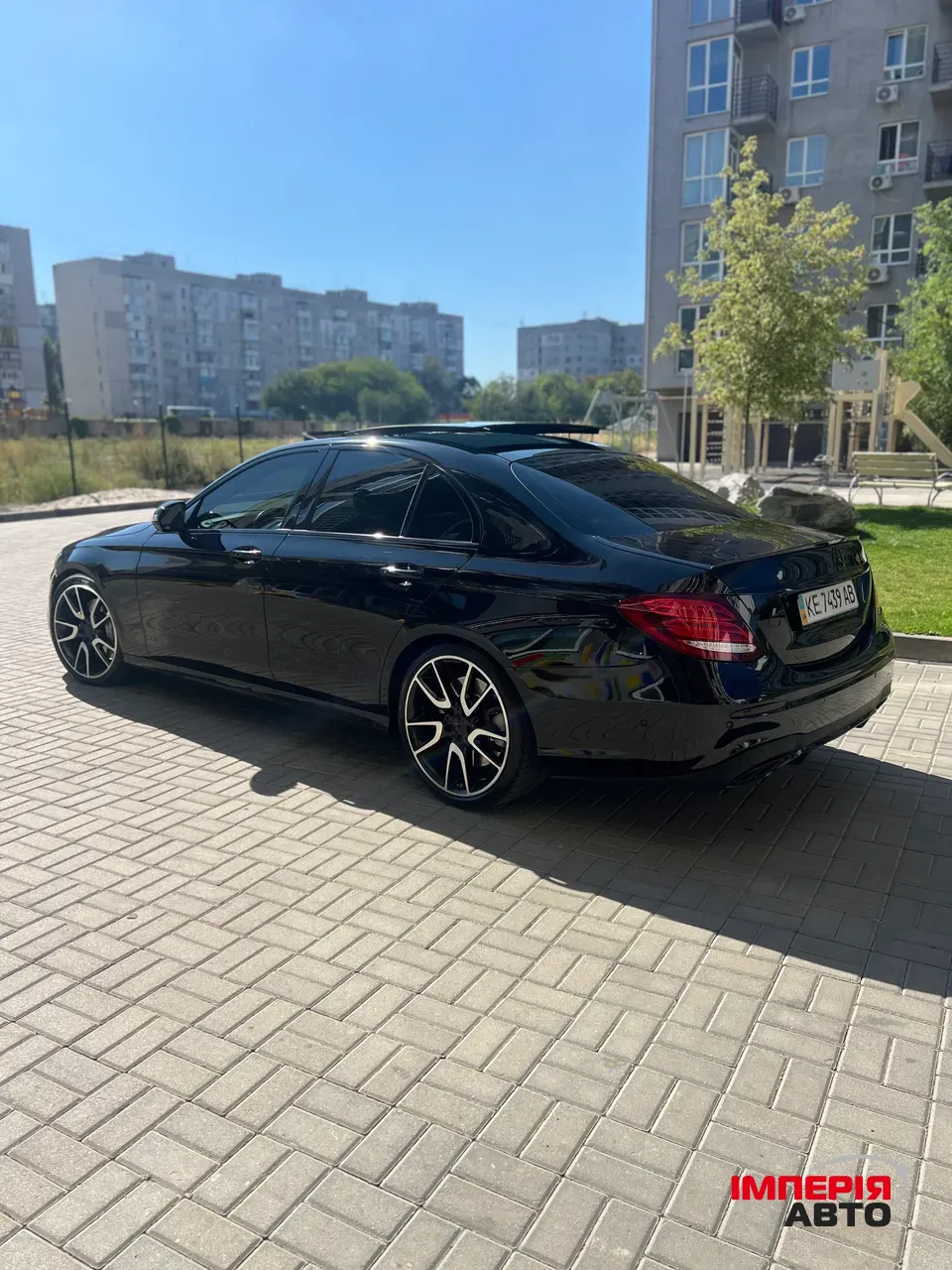 Mercedes-Benz AMG GT - фото 6