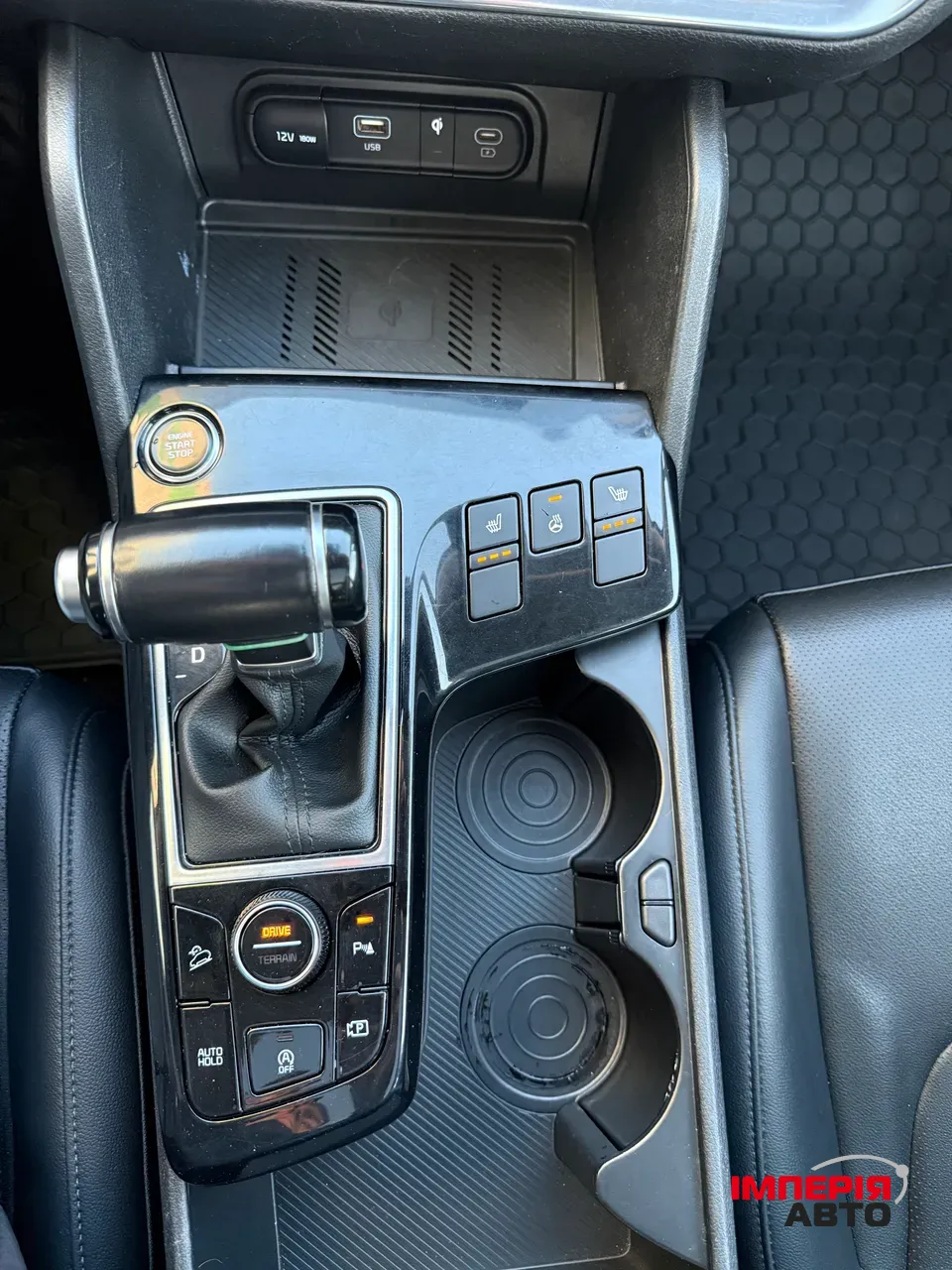 Kia Sportage - фото 32