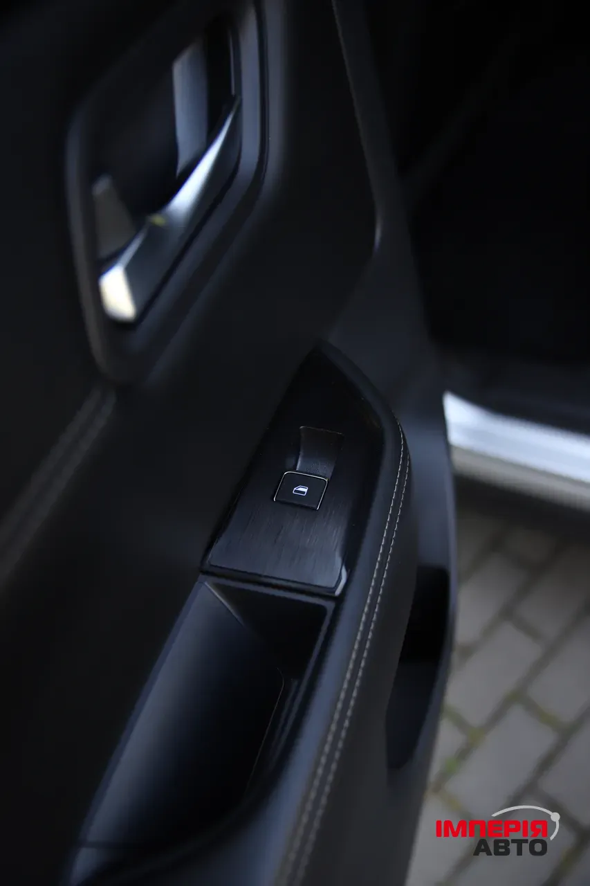 Nissan Rogue - фото 37