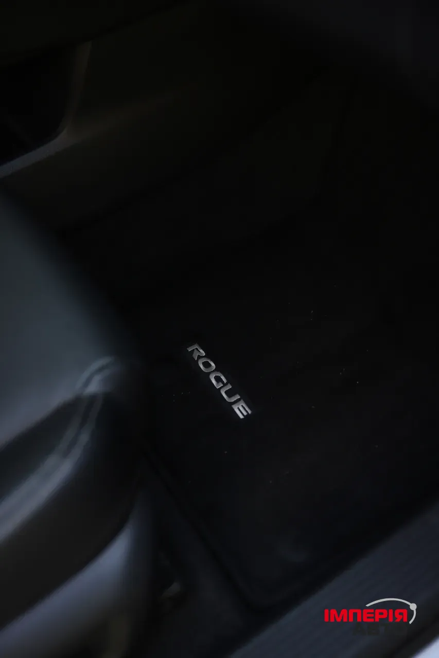 Nissan Rogue - фото 8