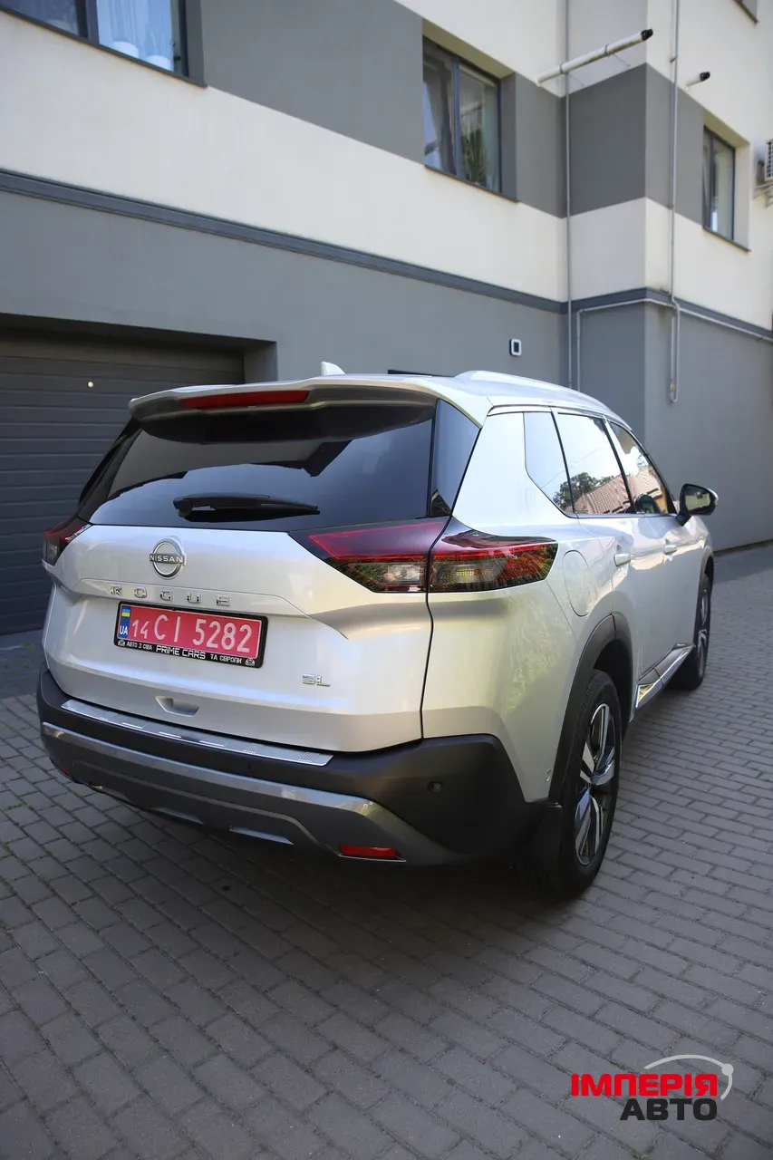 Nissan Rogue - фото 4