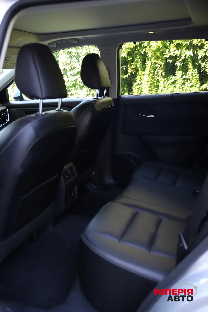 Nissan Rogue - фото 39