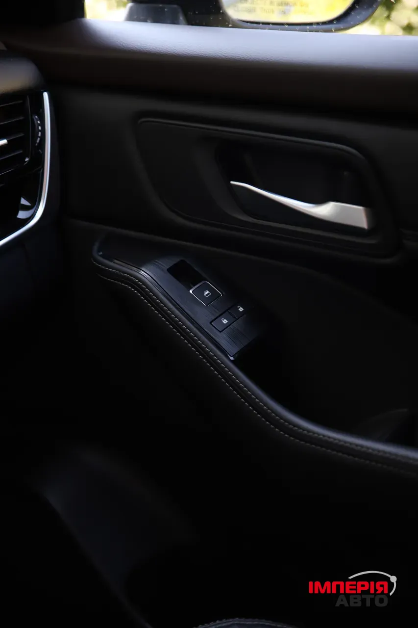 Nissan Rogue - фото 46