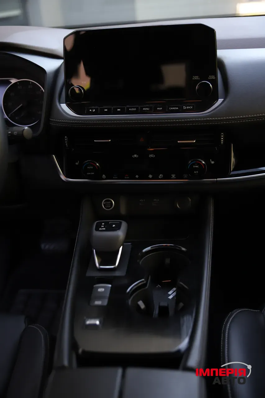 Nissan Rogue - фото 31