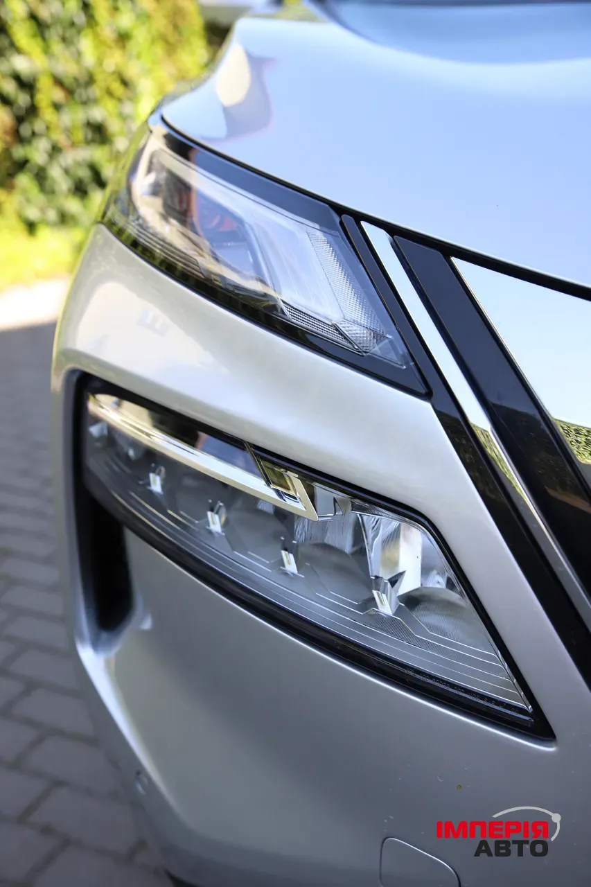 Nissan Rogue - фото 10