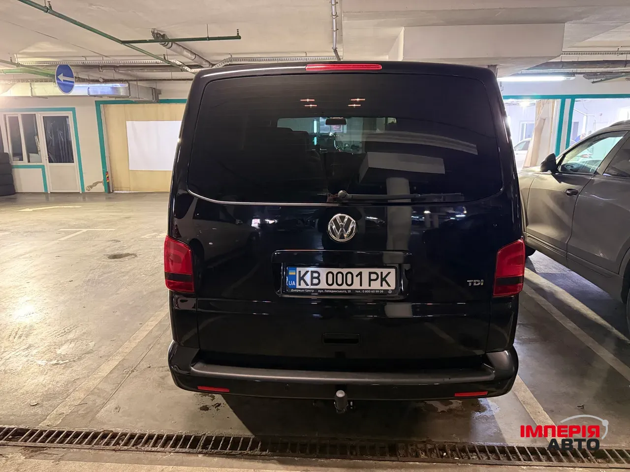 Volkswagen Multivan - фото 12