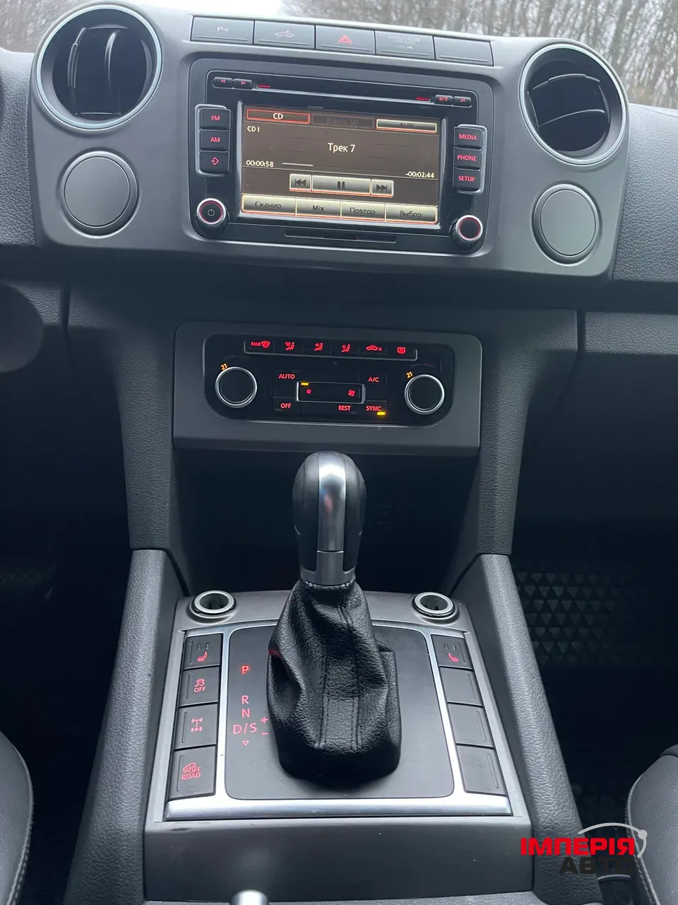 Volkswagen Amarok - фото 17