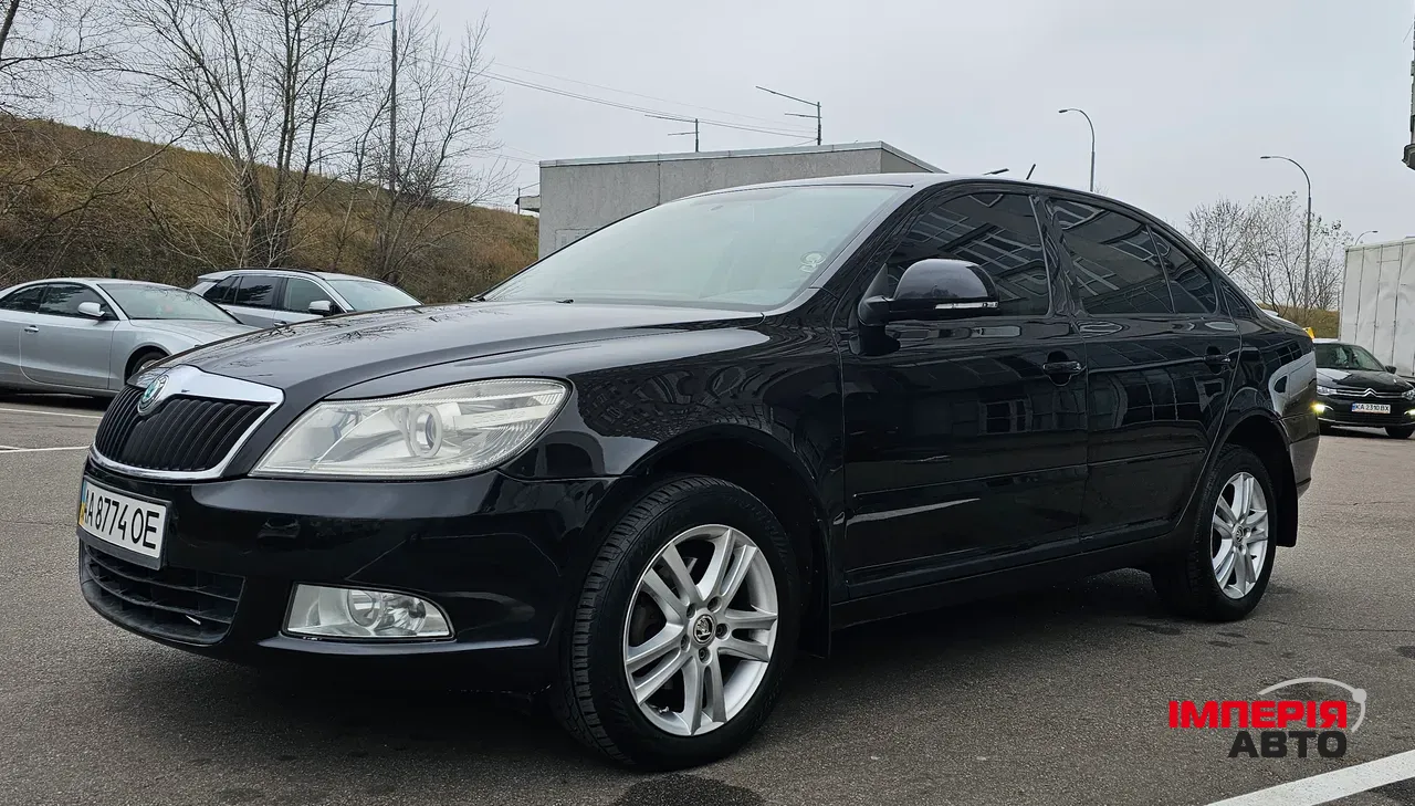 Skoda Octavia - фото 8