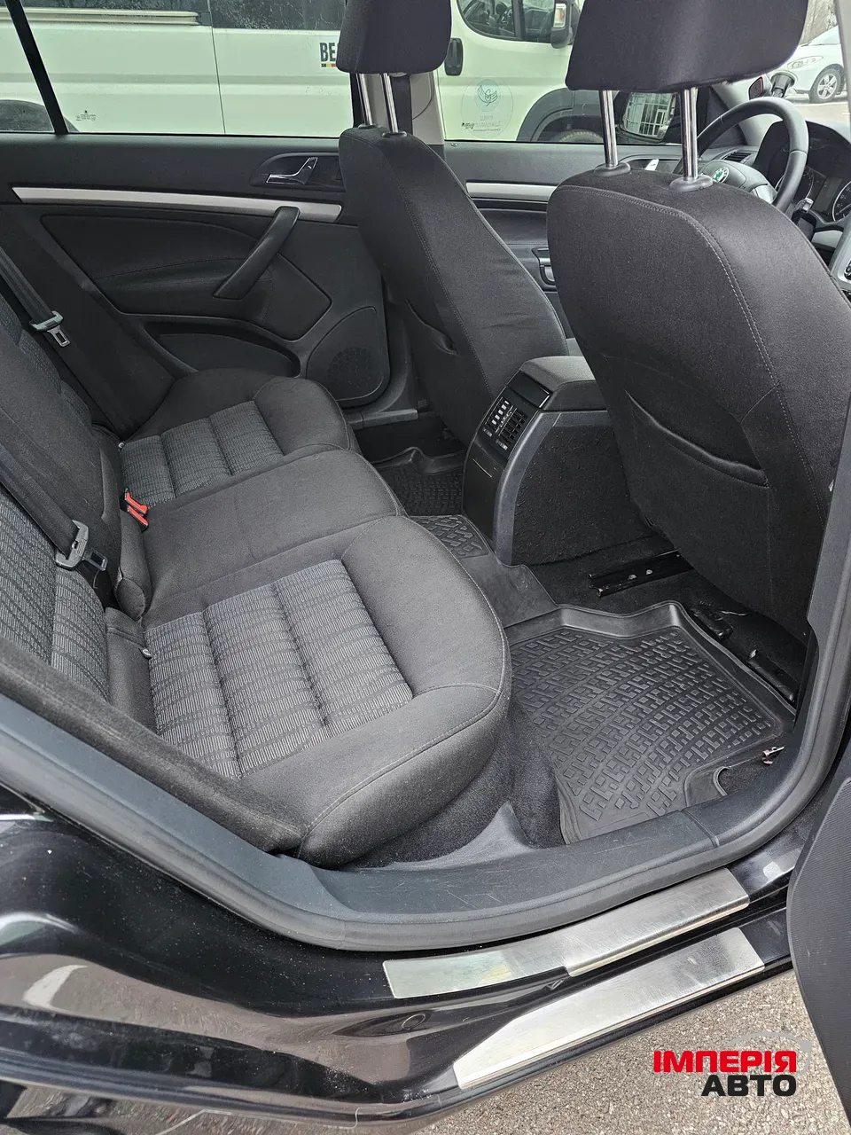 Skoda Octavia - фото 14