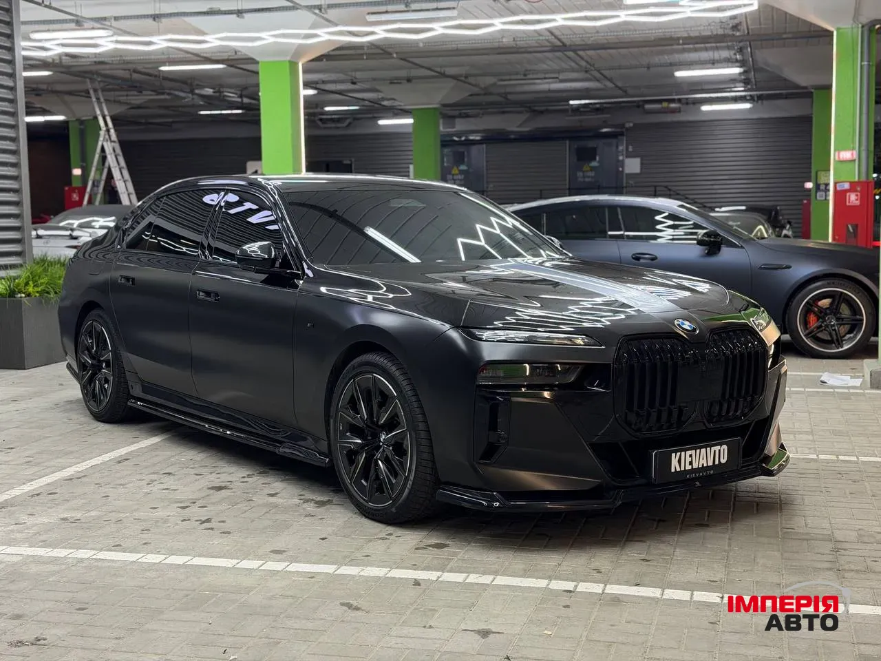 BMW 7 серії - фото 3