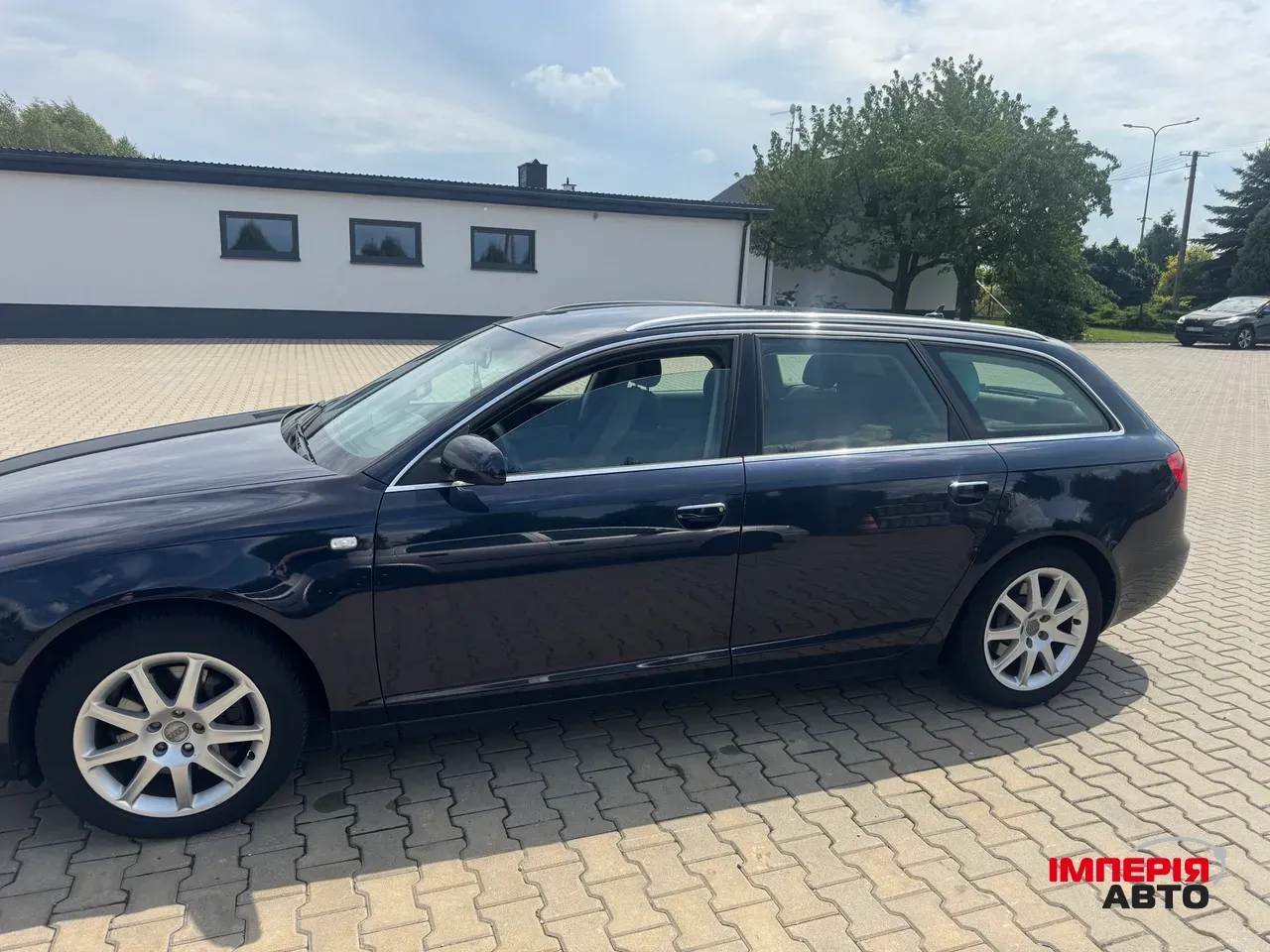 Audi A6 - фото 7