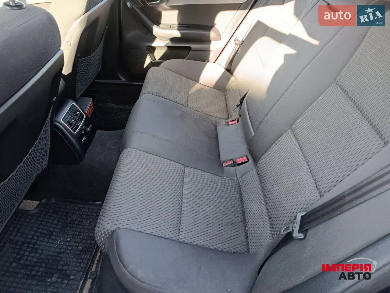 Audi A6 - фото 10