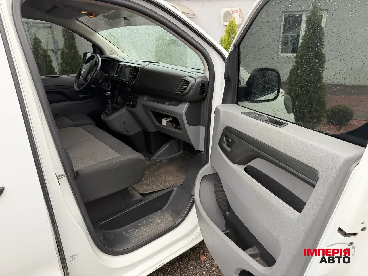 Citroen Jumpy - фото 8