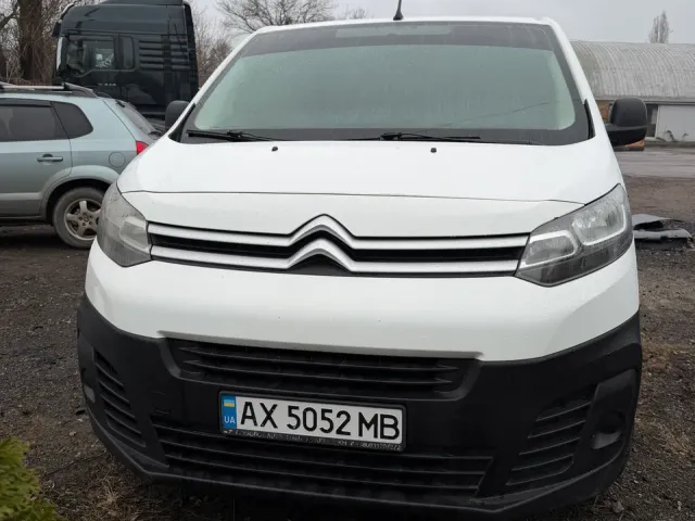 Citroen Jumpy - фото 3