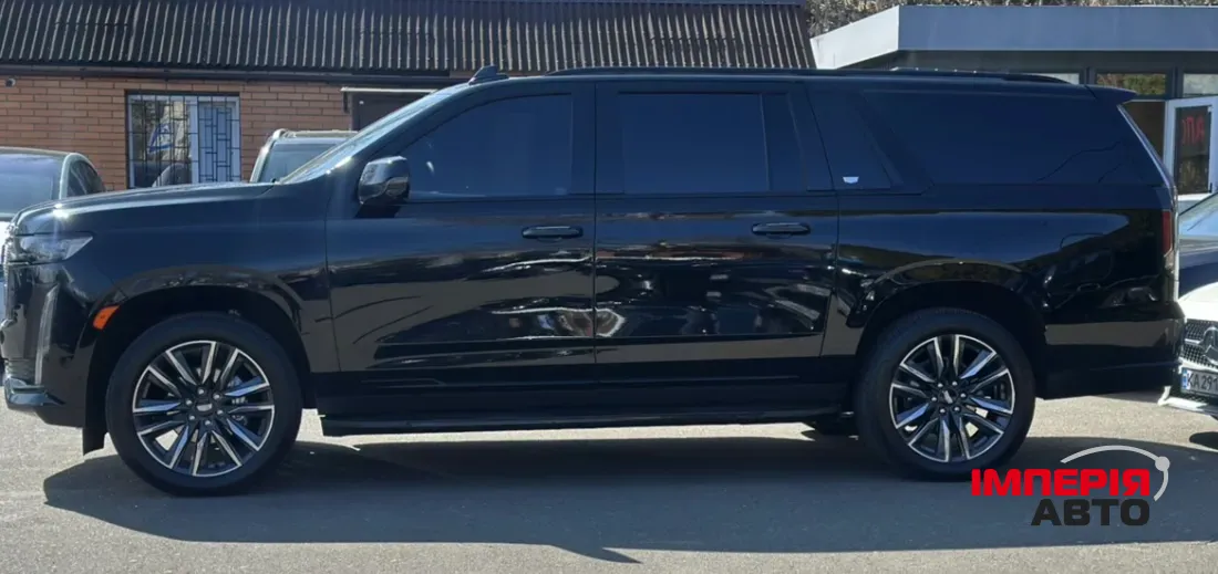 Cadillac Escalade - фото 3