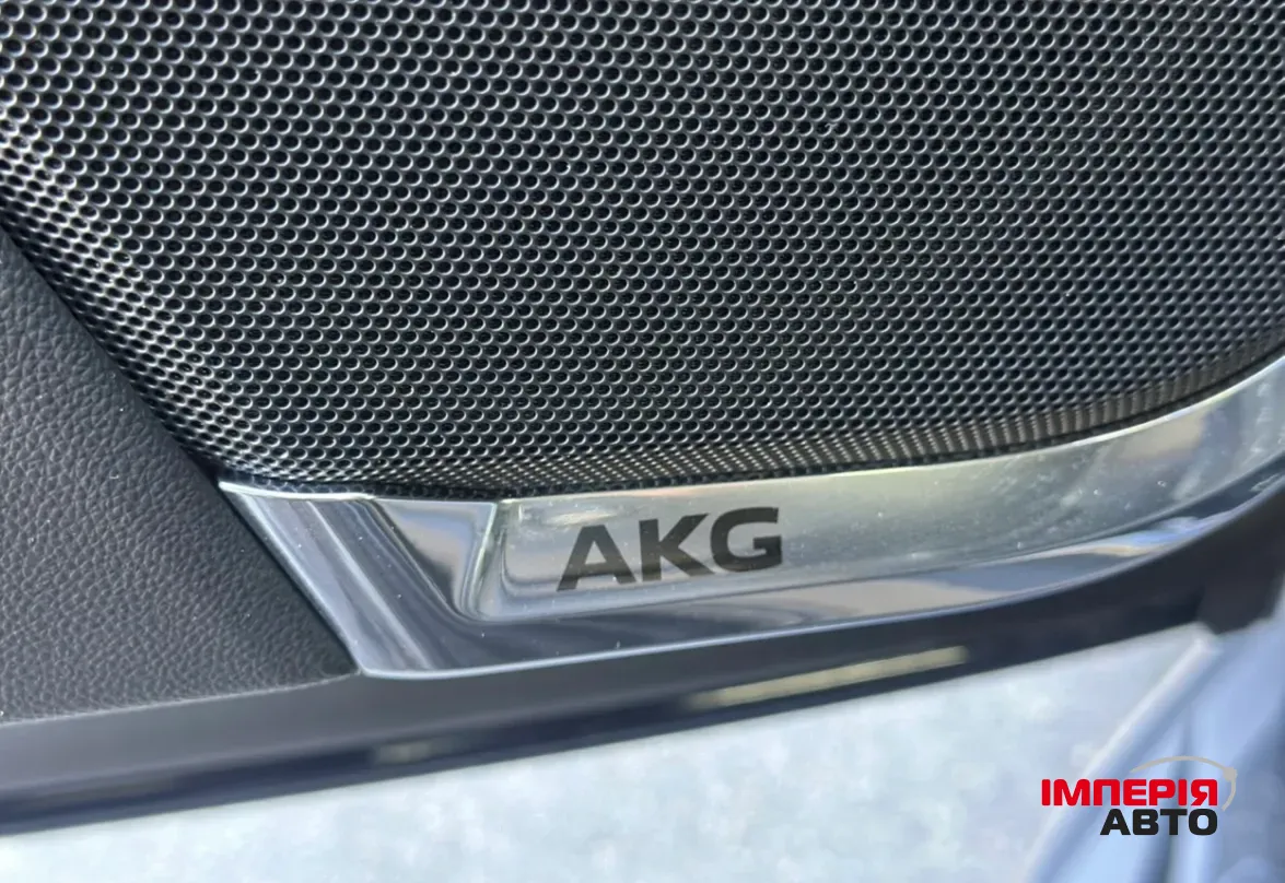 Cadillac Escalade - фото 7