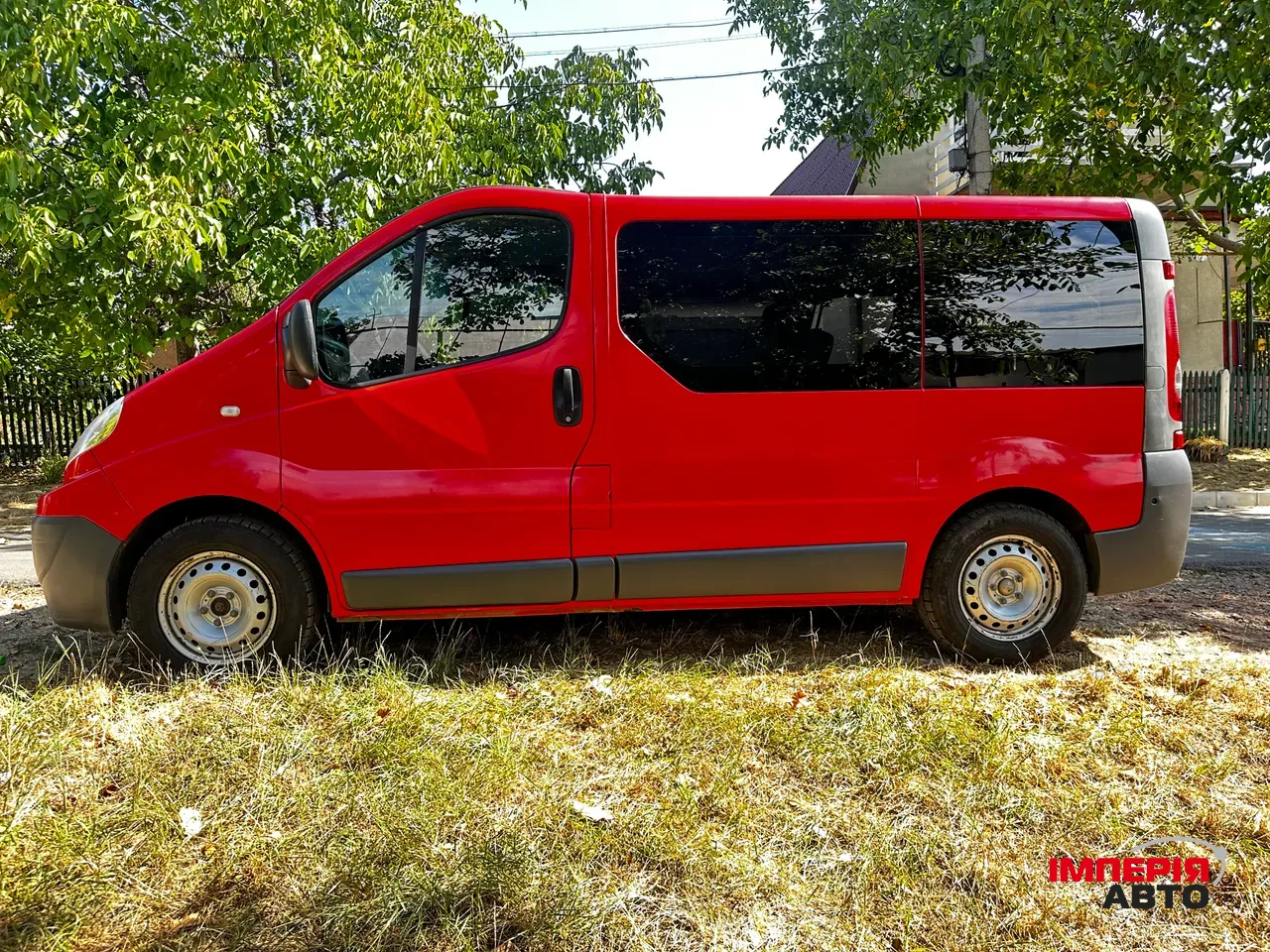 Renault Trafic - фото 4